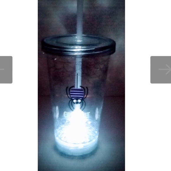 Holloween Light up Tumbler - Picture 2 of 2